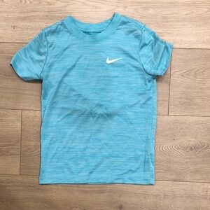 Nike Dry Fit Boys XS Teal Short Sleeve Tee